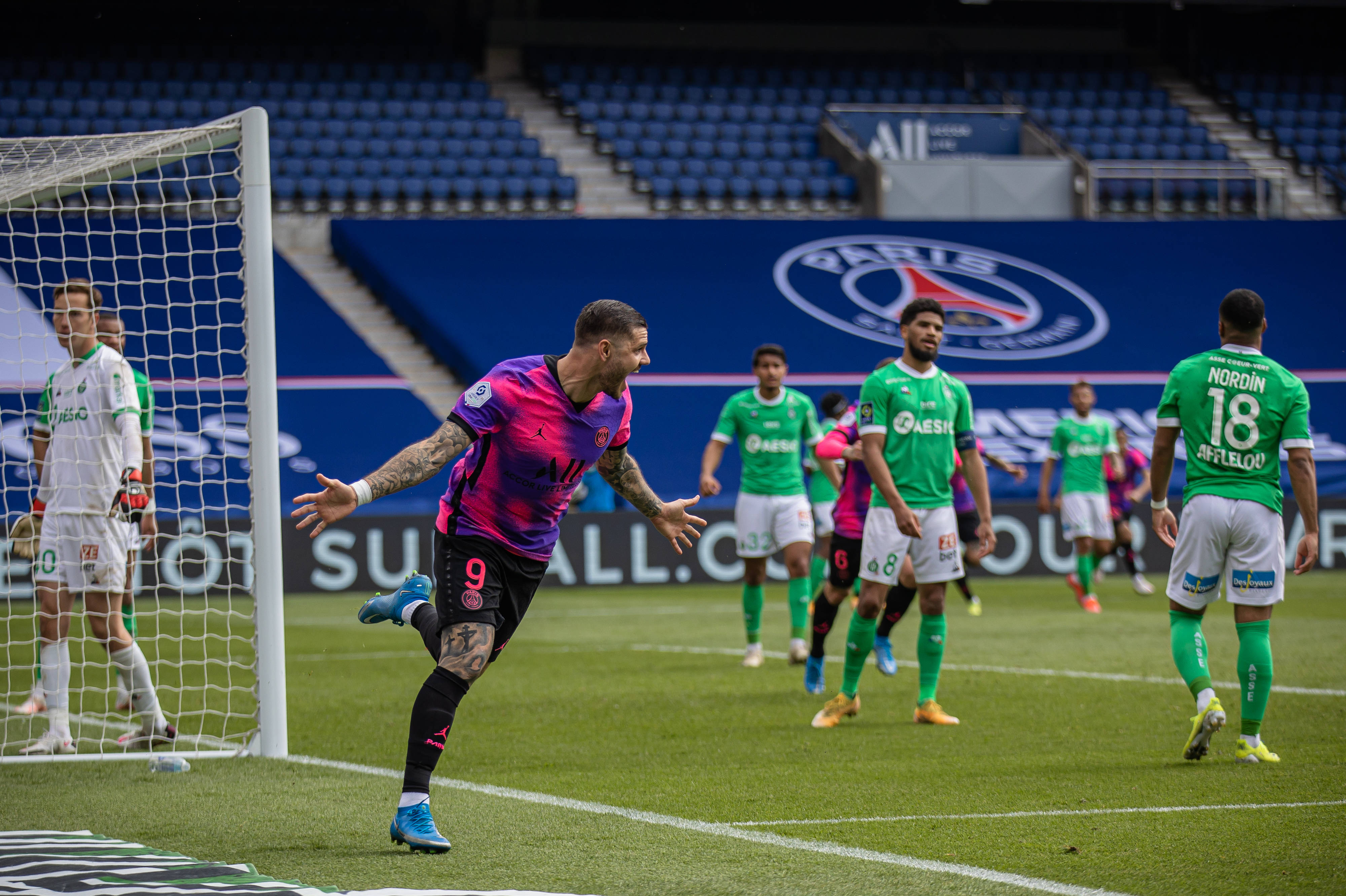 关于巴黎圣日耳曼内部会议纪要流出——关键时刻伤情更新;意大利杯使命明确;数据趋势出现新变化的信息 关于巴黎圣日耳曼内部会议纪要流出——关键时刻伤情更新;意大利杯使命明确;数据趋势出现新变化的信息