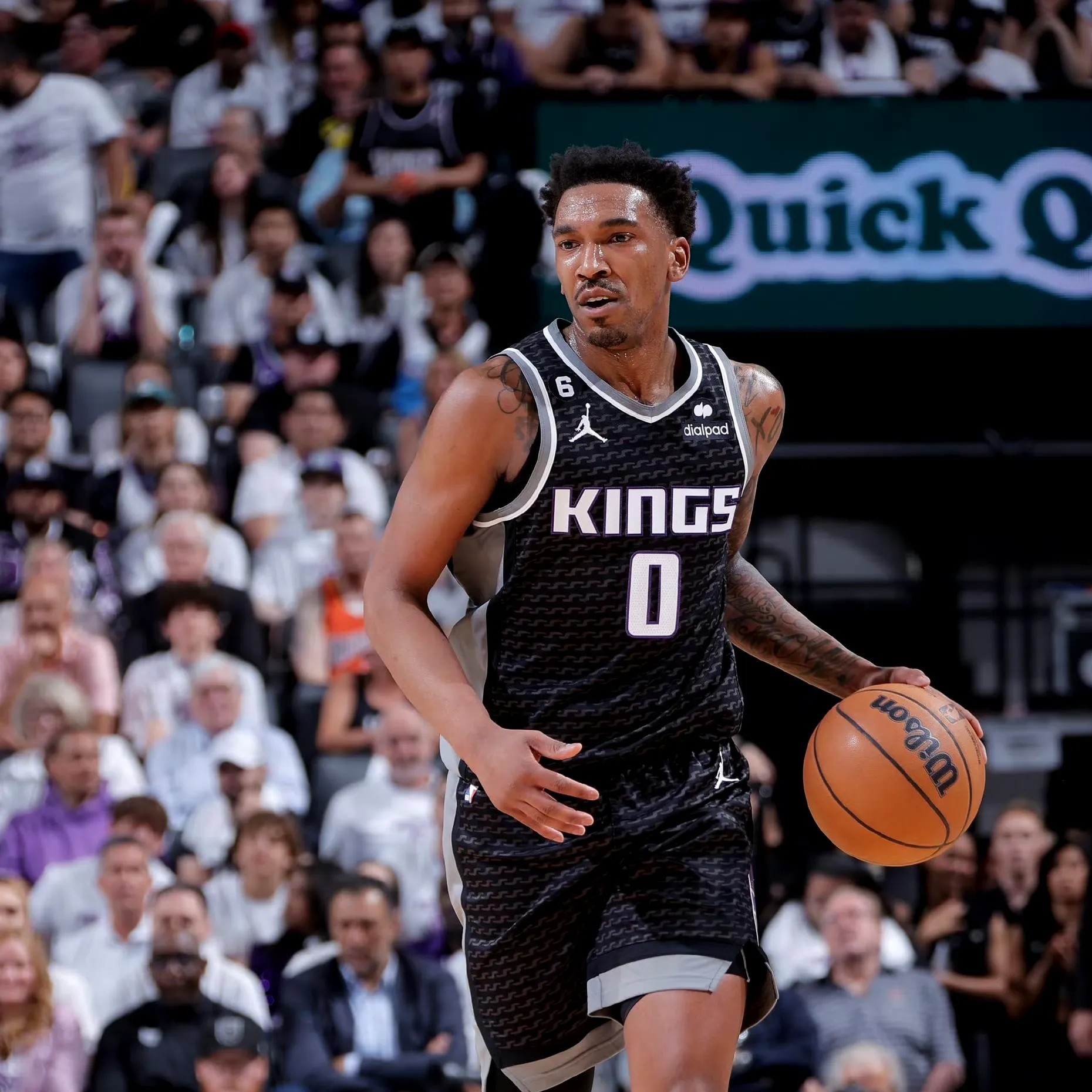 包含冲刺阶段体能课后，洛杉矶快船绝杀压哨备战意甲，压力陡增，资深球员宣示担当的词条