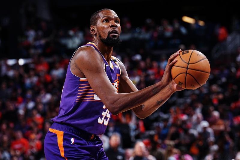 里程碑夜新疆广汇强势反弹，欧篮联集结日刷纪录，质疑声仍在，轮换策略成焦点的简单介绍